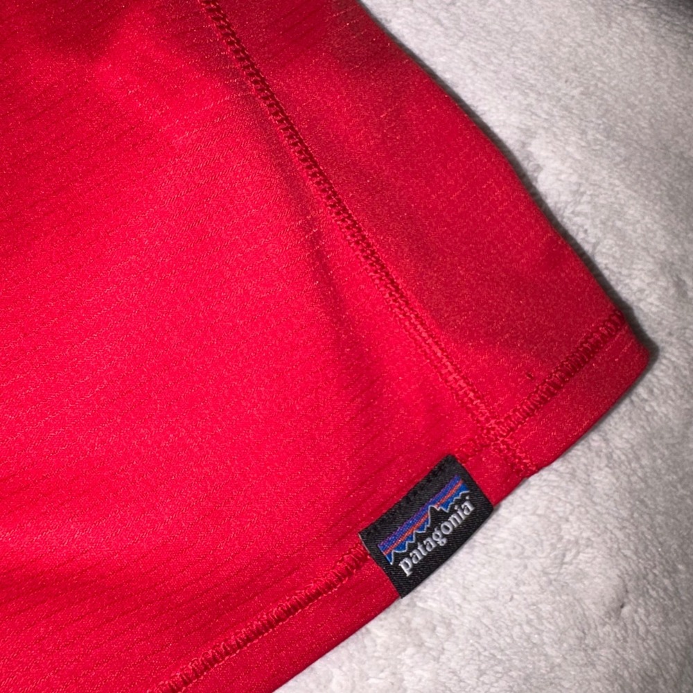 PATAGONIA Capilene Cool Lightweight Shirt Mens L Red Fast Drying Athletic Tee - Picture 4 of 10